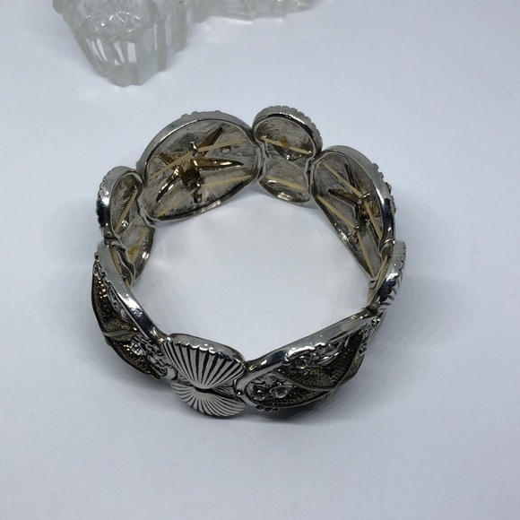 Sea ocean beach clam shell starfish coin stretch metal bracelet boho statement. - Picture 3 of 3